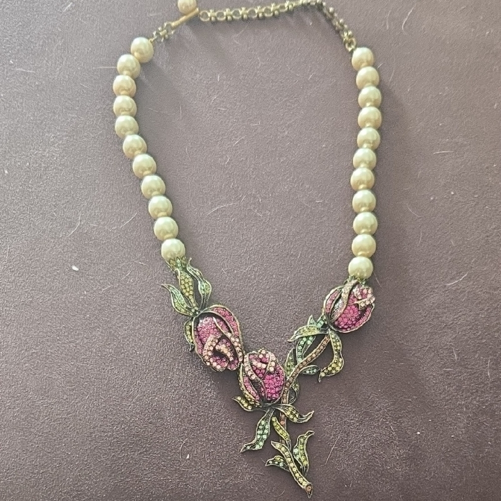 Pearl Necklace with Pink Floral Pendant